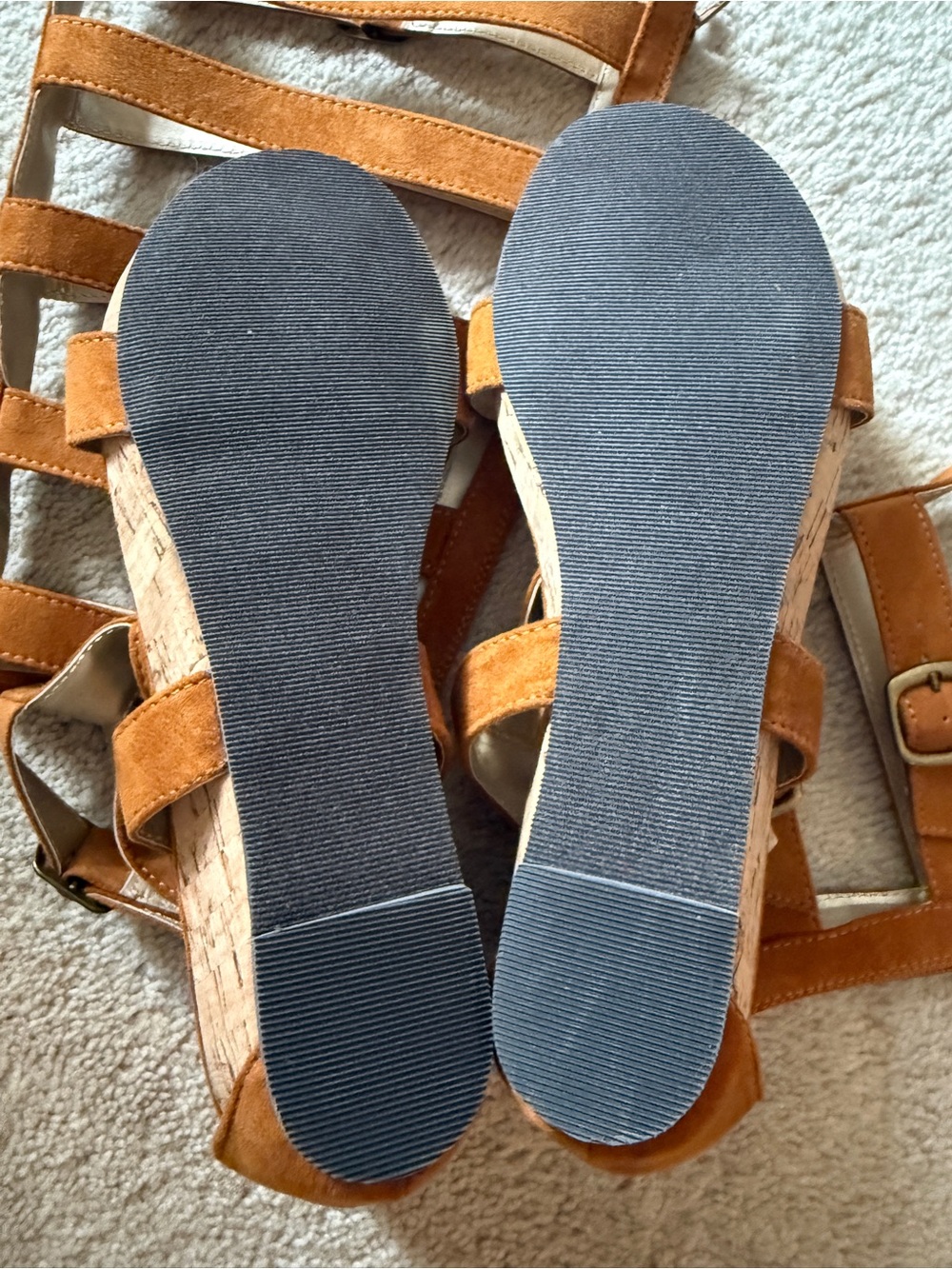NWOT Joyfolie Gladiator Suede Shoes Size 6.5 - Picture 7 of 11